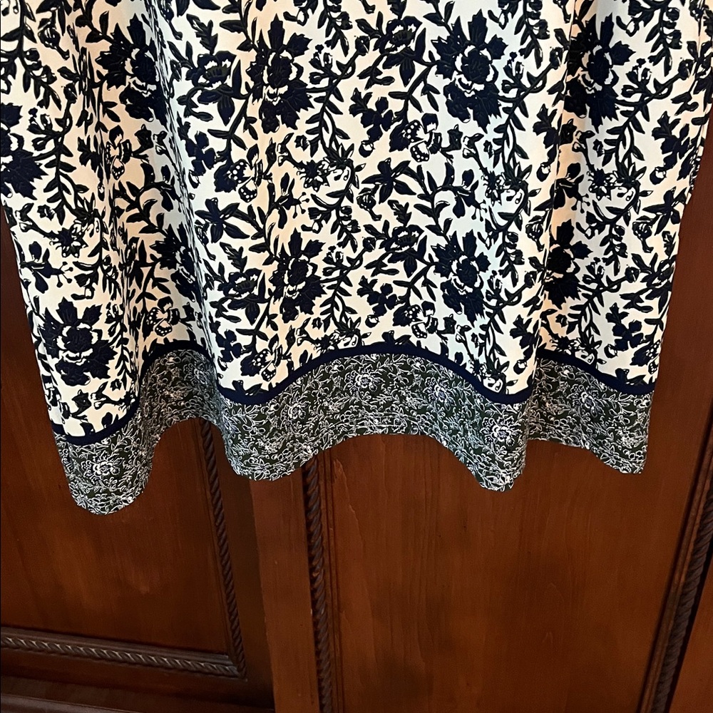 Jude Connally Black and White Floral Long Sleeve "Kerry" Dress - Picture 3 of 6